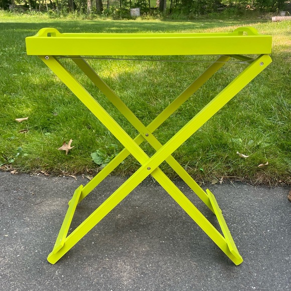 Like🆕Lime Green Removable Tray Table - Picture 1 of 3